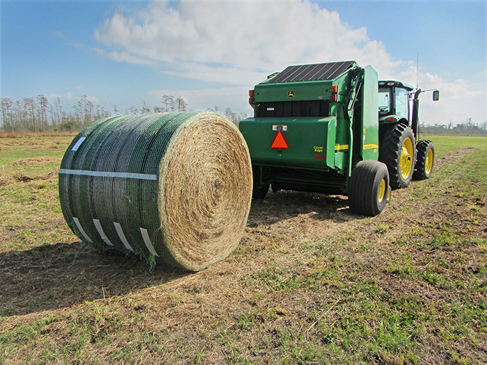 John Deere 7 Series, 8 Series, and 9 Series Round Balers