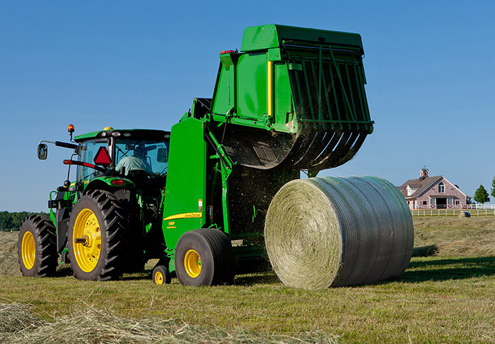 John Deere B-Wrap™ Baler